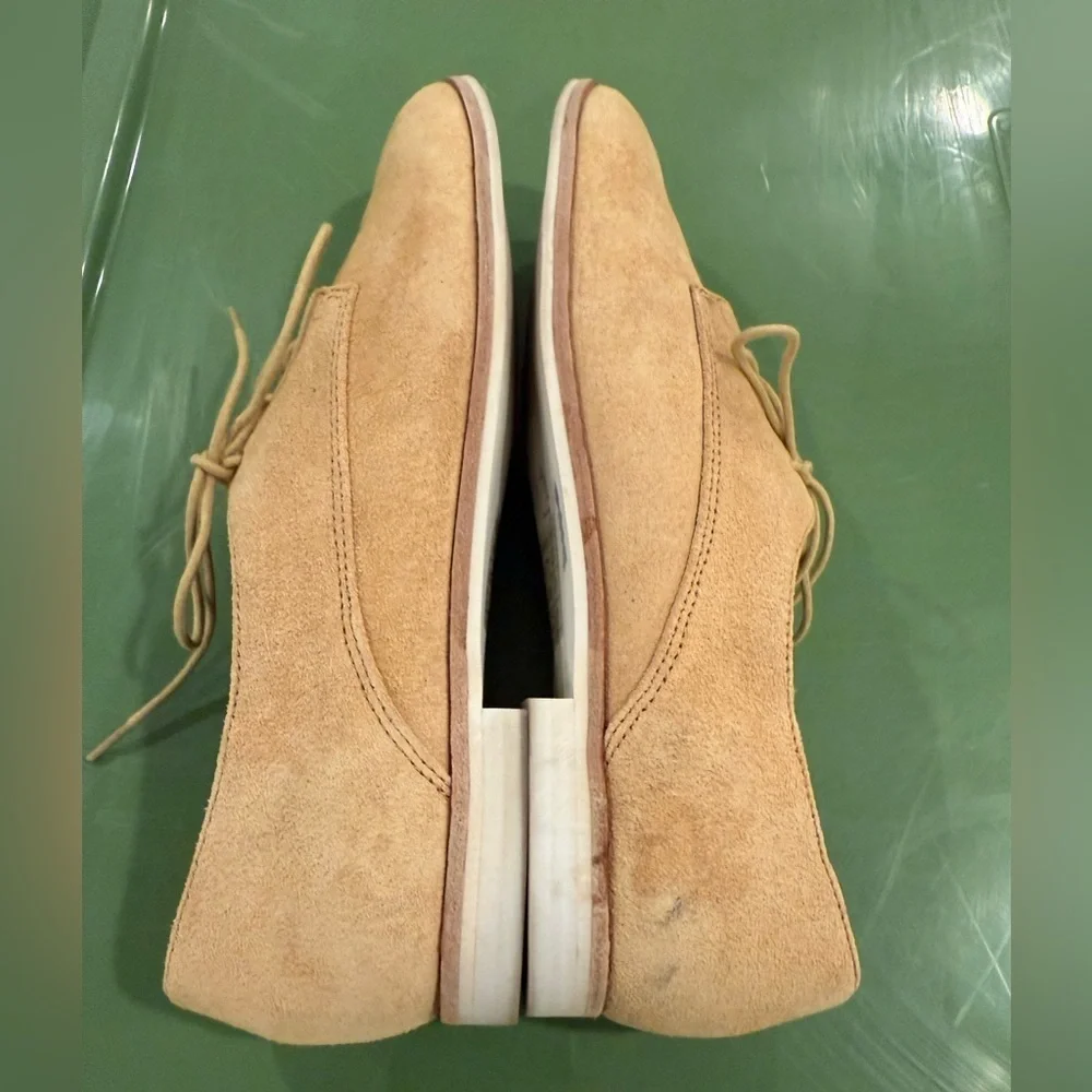 Dolce Vita women Tan Suede loafers /size 7